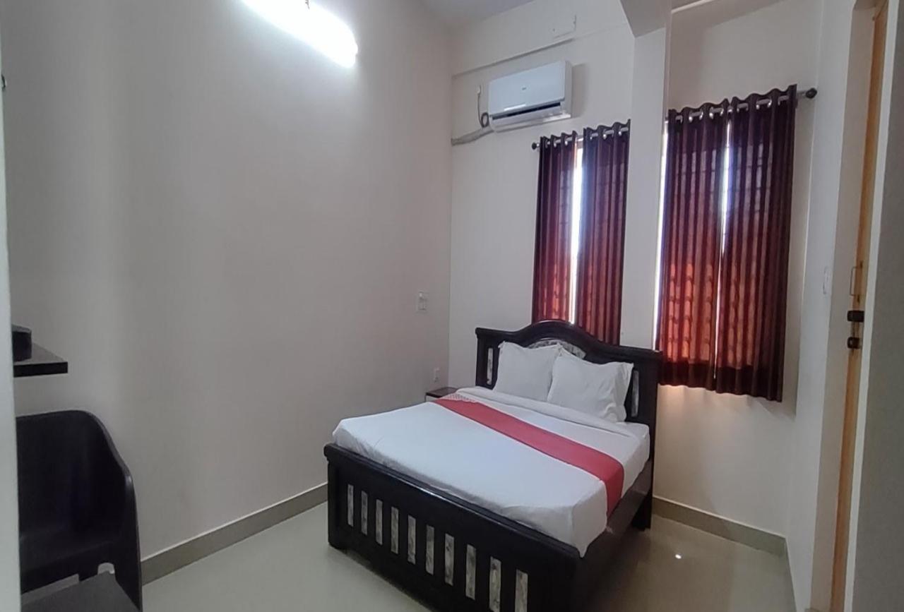 Anjaneya Comforts Shimoga Exterior photo